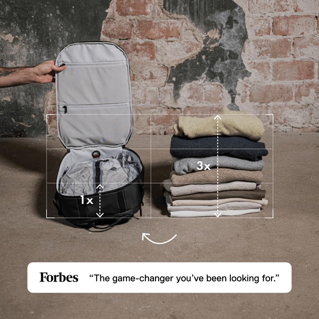 Vacuum Seal Travel Duffel Bag With Pump